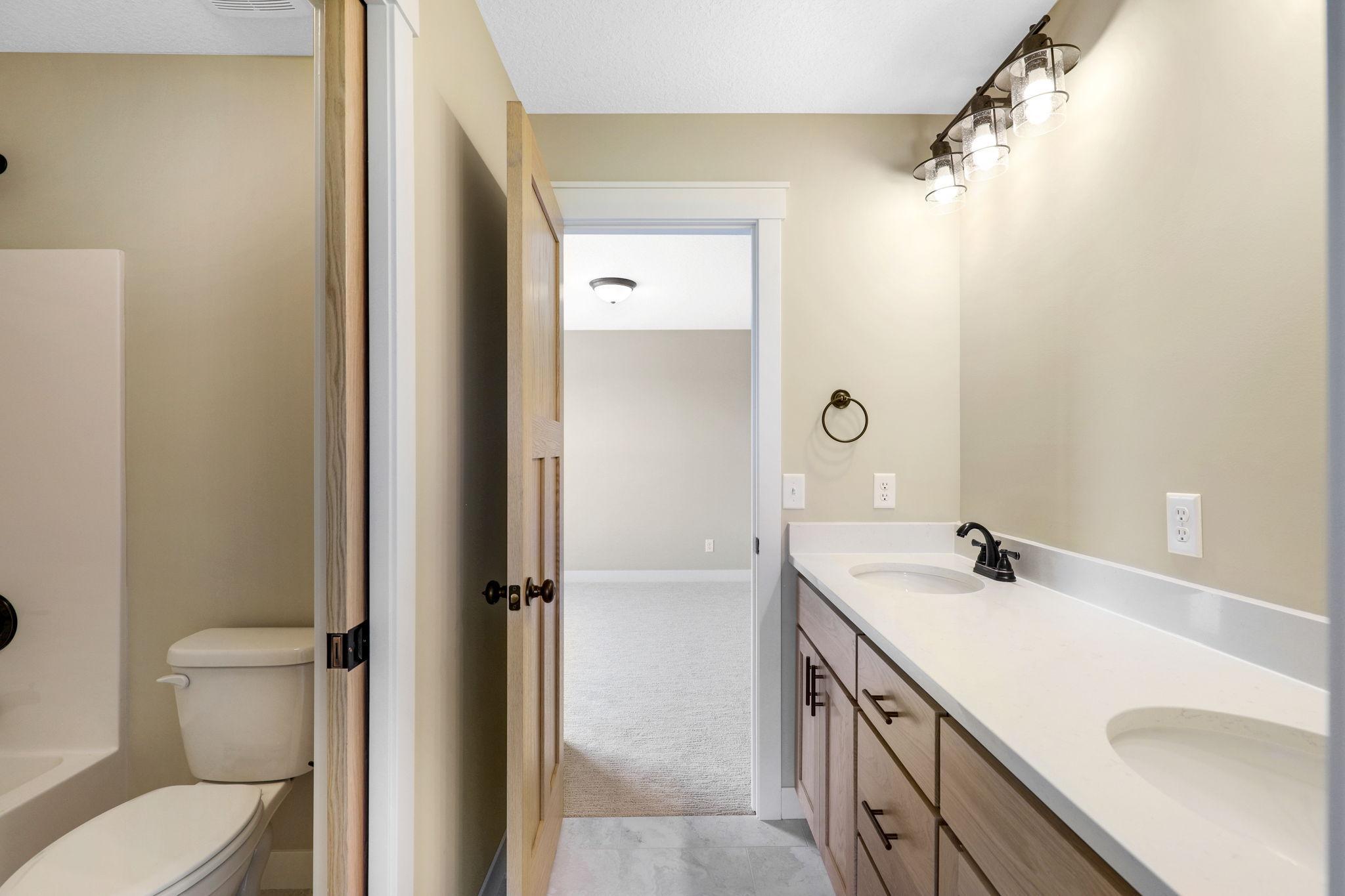 Excelsior, Minnesota, 55331, United States, 5 Bedrooms Bedrooms, ,5 BathroomsBathrooms,Residential,Active,2032957