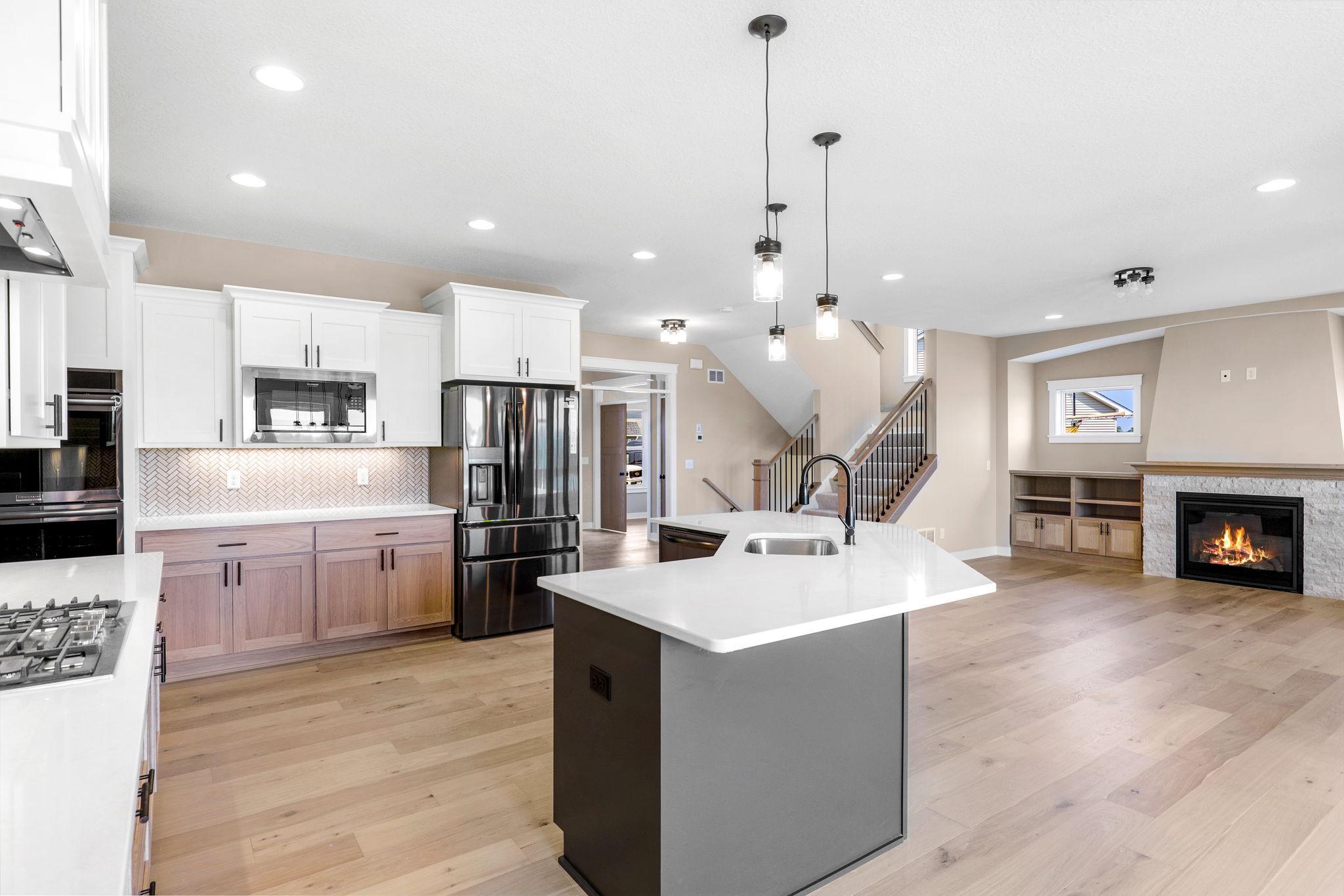 Excelsior, Minnesota, 55331, United States, 5 Bedrooms Bedrooms, ,5 BathroomsBathrooms,Residential,Active,2032957