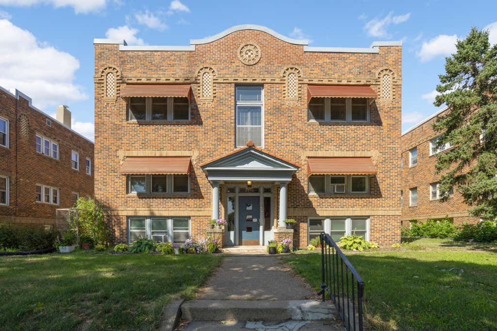 Photo of 3340 Blaisdell Avenue #8, Minneapolis, MN 55408 (MLS # 7118119)