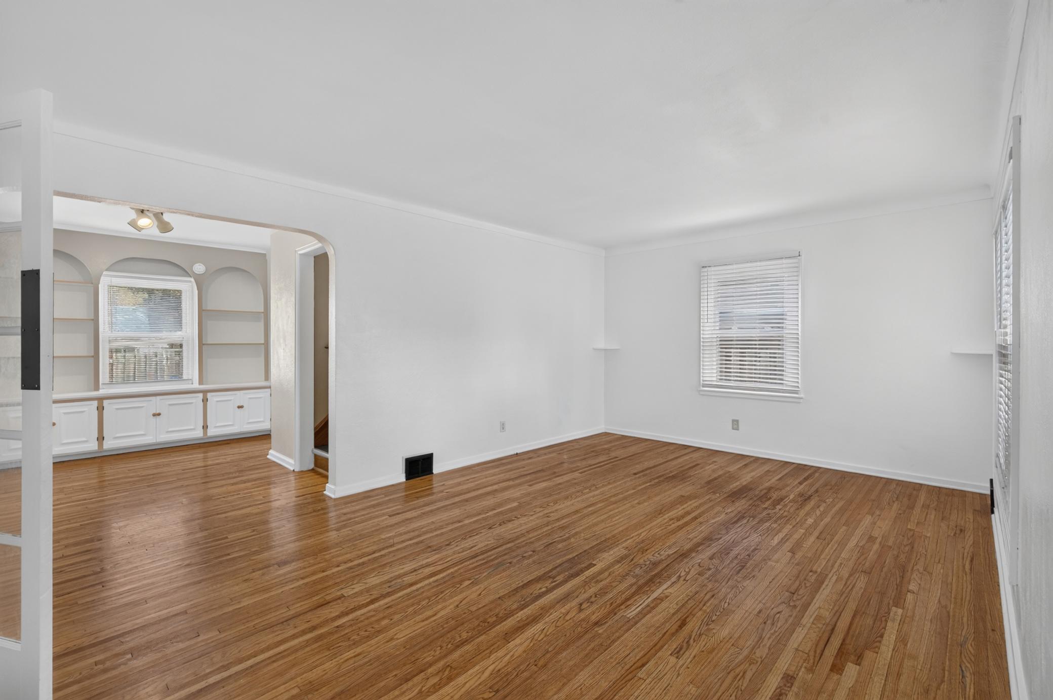 1701 4th Street E