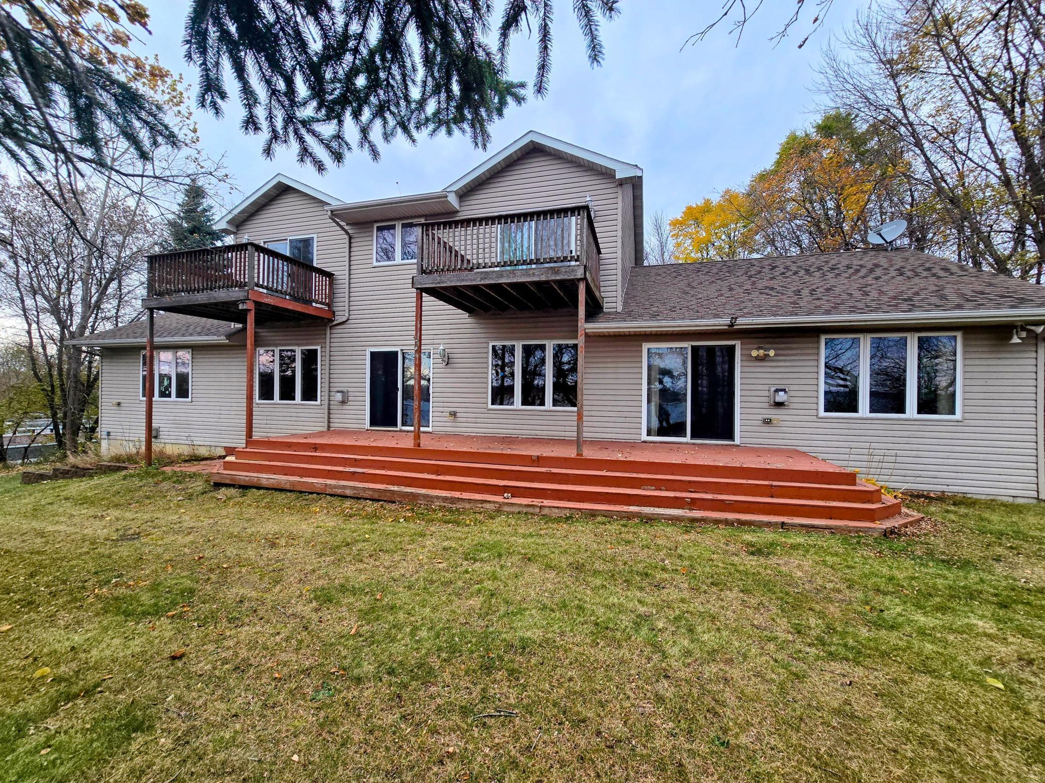 5023 W Lake Mary Drive SW