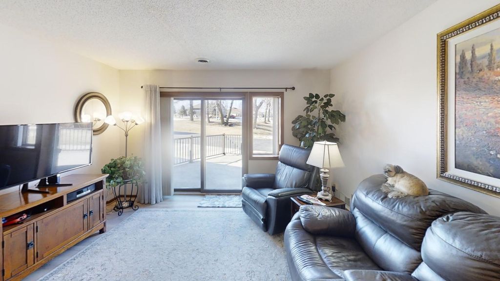 Photo of 808 Lake Chapeau Drive #108, Albert Lea, MN 56007 (MLS # 7034307)