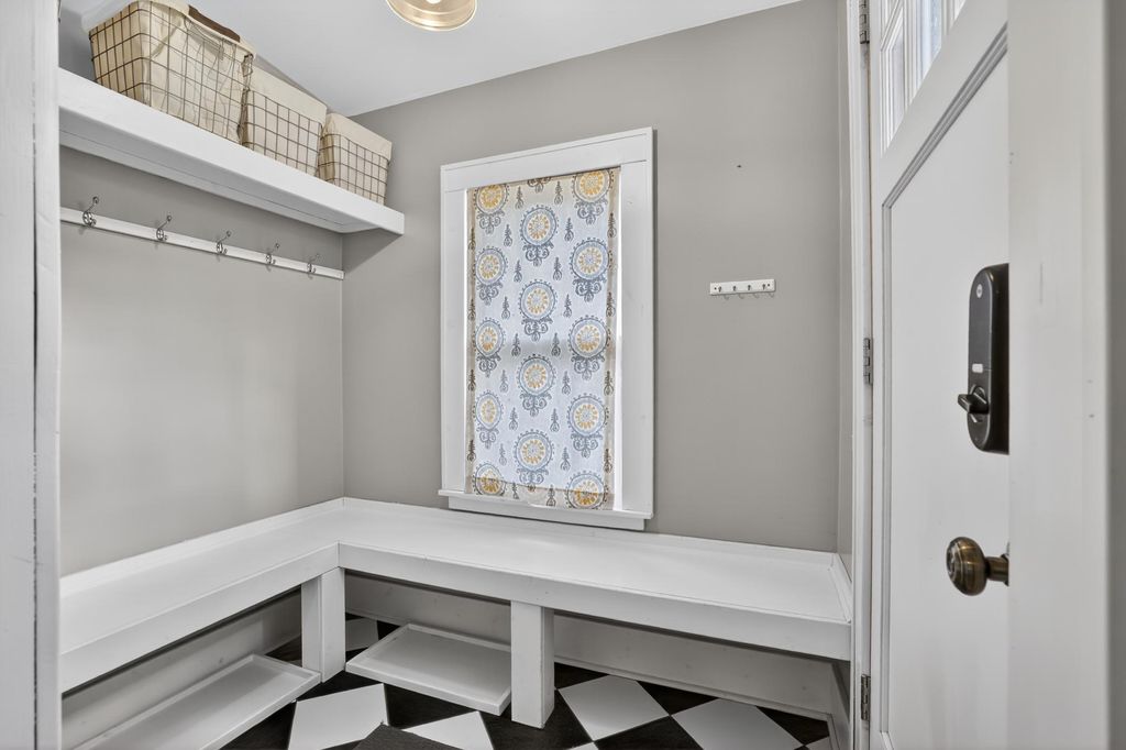 Photo of 20 11th Avenue NW, Rochester, MN 55901 (MLS # 7058323)