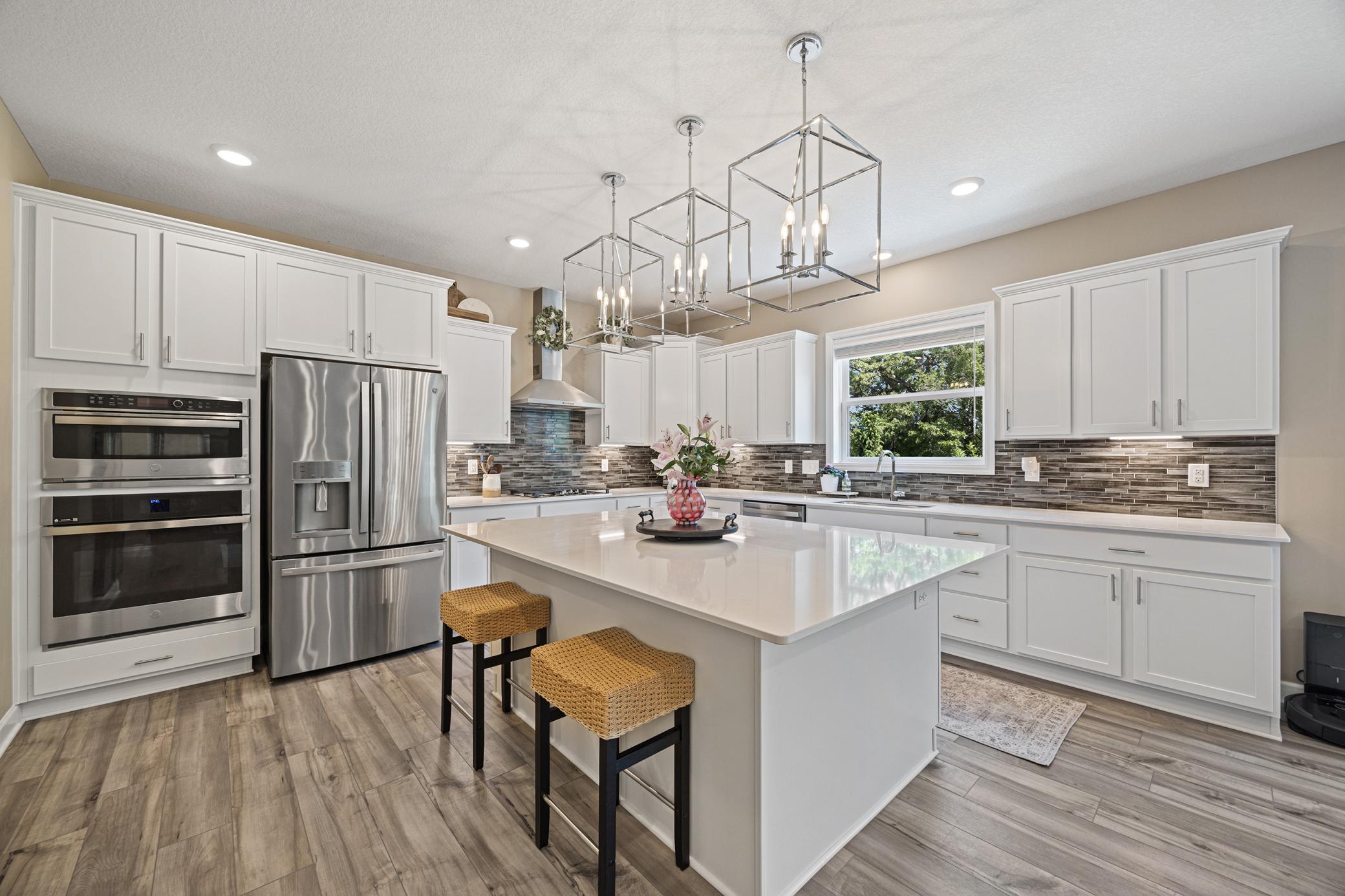7228 Auburn Lane