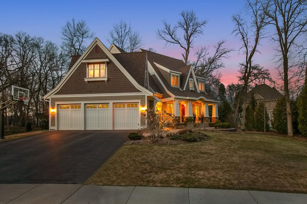 Photo of 14520 4th Avenue N, Plymouth, MN 55447 (MLS # 7024576)