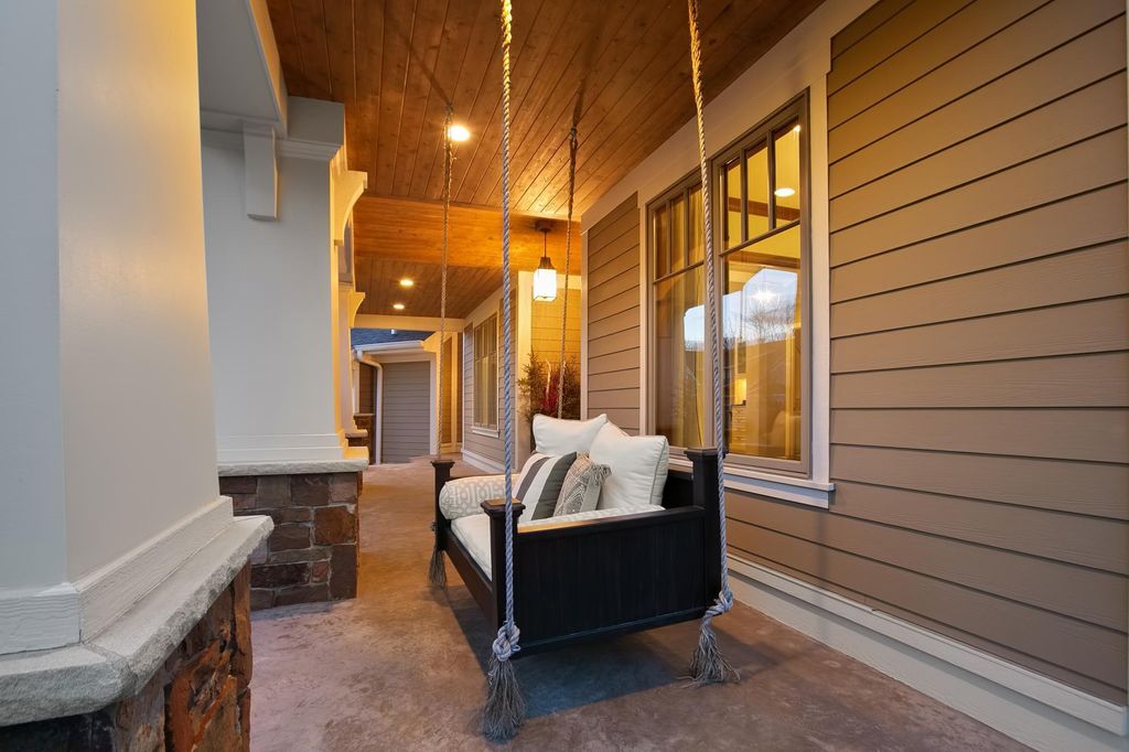 Photo of 14520 4th Avenue N, Plymouth, MN 55447 (MLS # 7024576)