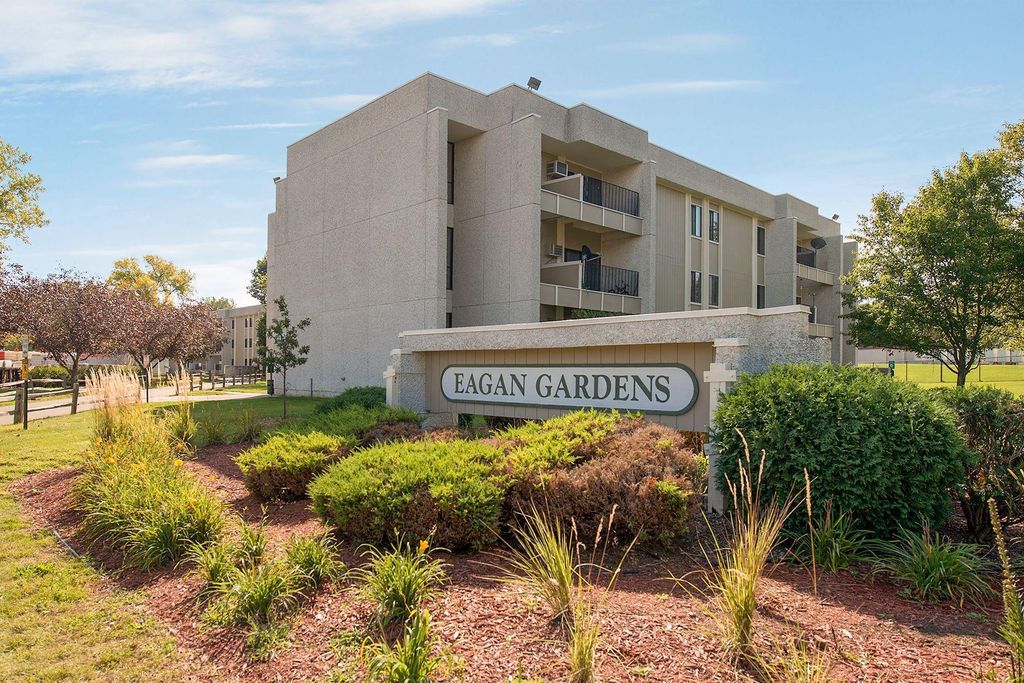 Photo of 4130 Rahn Road #209, Eagan, MN 55122 (MLS # 7003633)