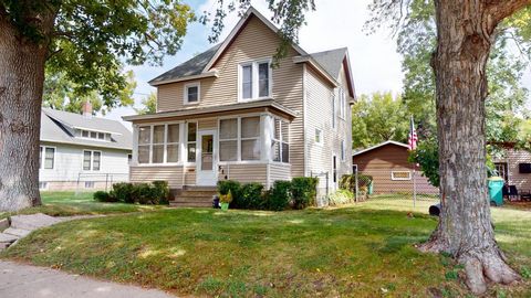 Photo of 514 Raymond Avenue, Albert Lea, MN 56007 (MLS # 6792276)