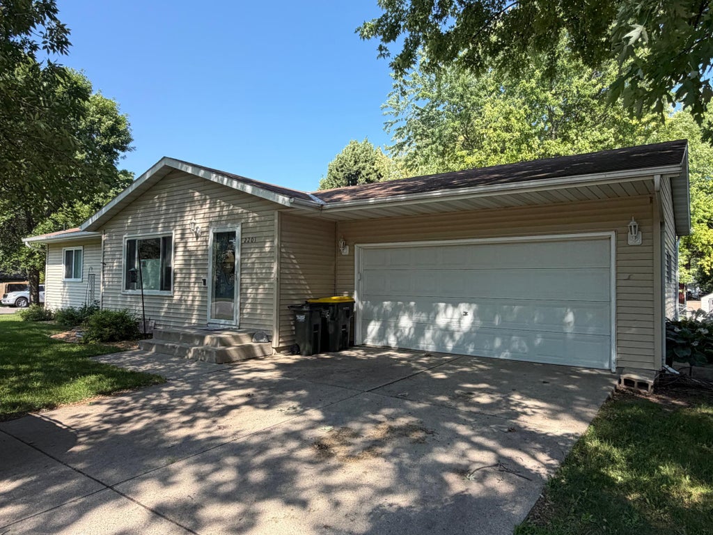 Photo of 2201 23rd Street NE, Willmar, MN 56201 (MLS # 7112996)