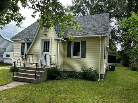 206 Main Avenue S New York Mills MN 56567