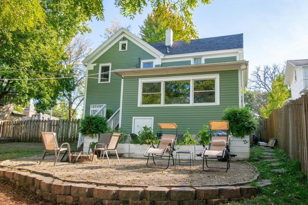 Photo of 312 2nd Street W, Hastings, MN 55033 (MLS # 6824983)