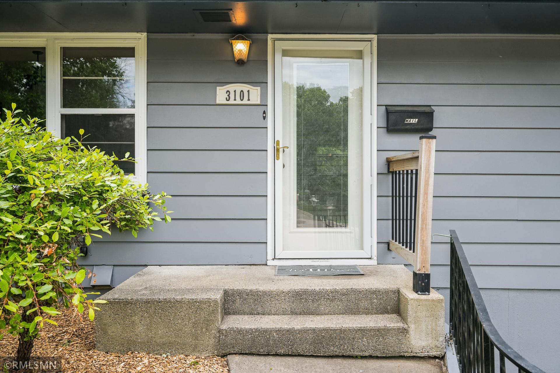 3101 Armour Terrace