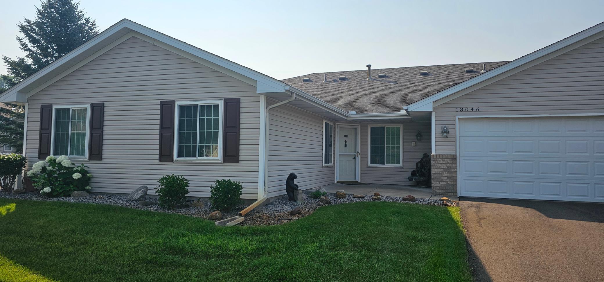 13046 Brookside Lane N