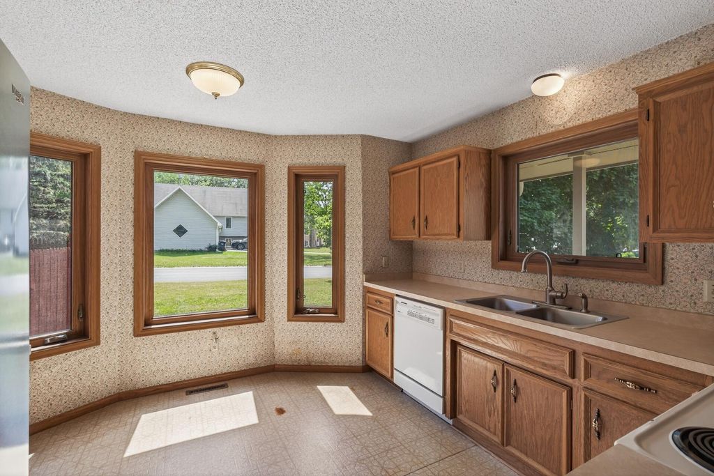 Photo of 4433 W 131st Street, Savage, MN 55378 (MLS # 7082460)