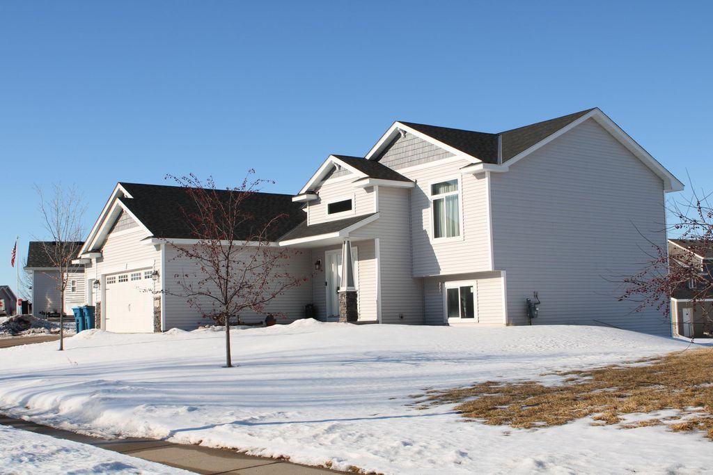 Photo of 710 Lauren Avenue, Clearwater, MN 55320 (MLS # 7018191)