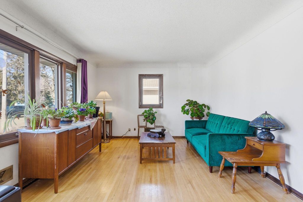 Photo of 3035 Grand Street NE, Minneapolis, MN 55418 (MLS # 7021007)