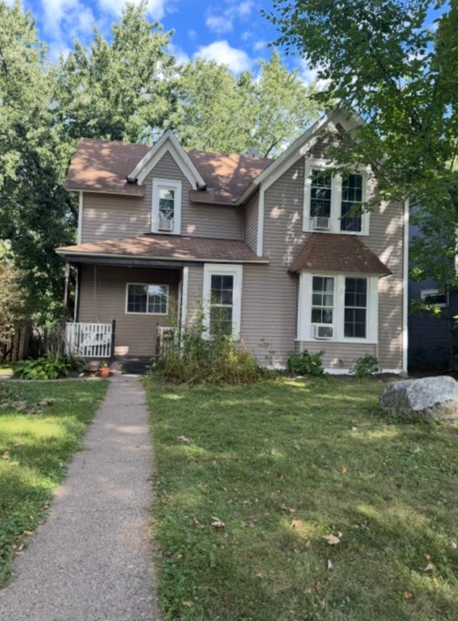 Photo of 2697 8th Avenue E, North Saint Paul, MN 55109 (MLS # 7147538)