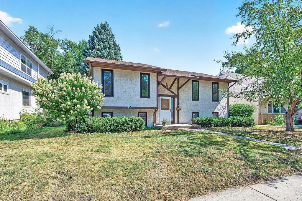 Photo of 3833 40th Avenue S, Minneapolis, MN 55406 (MLS # 7111702)