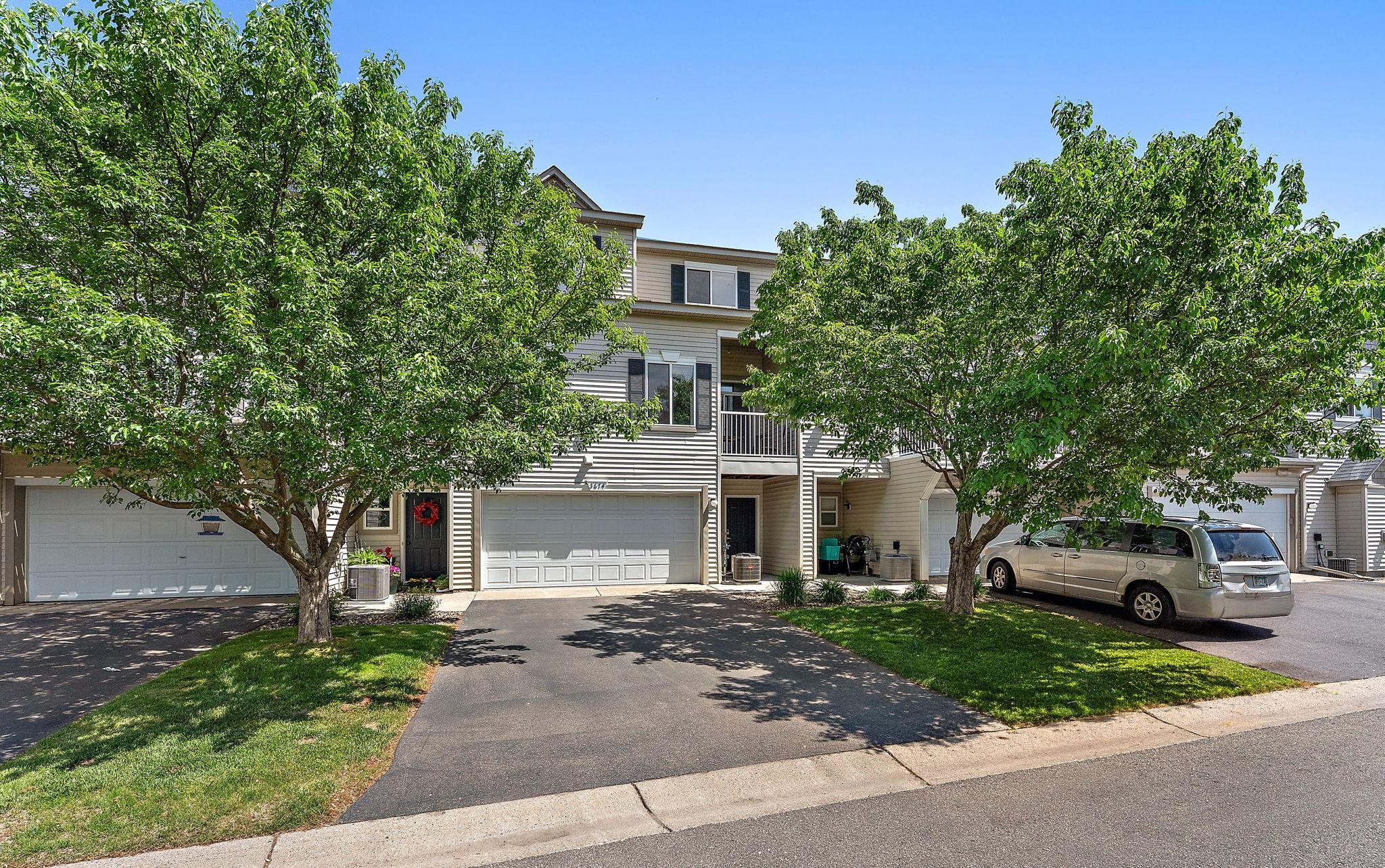 3674 Abercrombie Lane