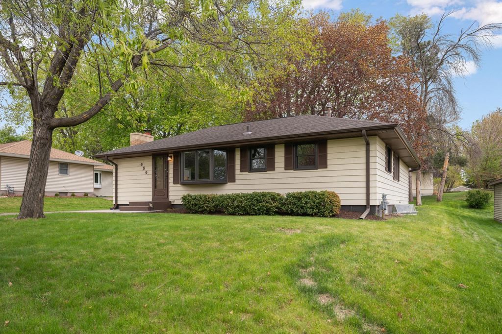 Photo of 659 Grange Avenue N, Oakdale, MN 55128 (MLS # 7069684)