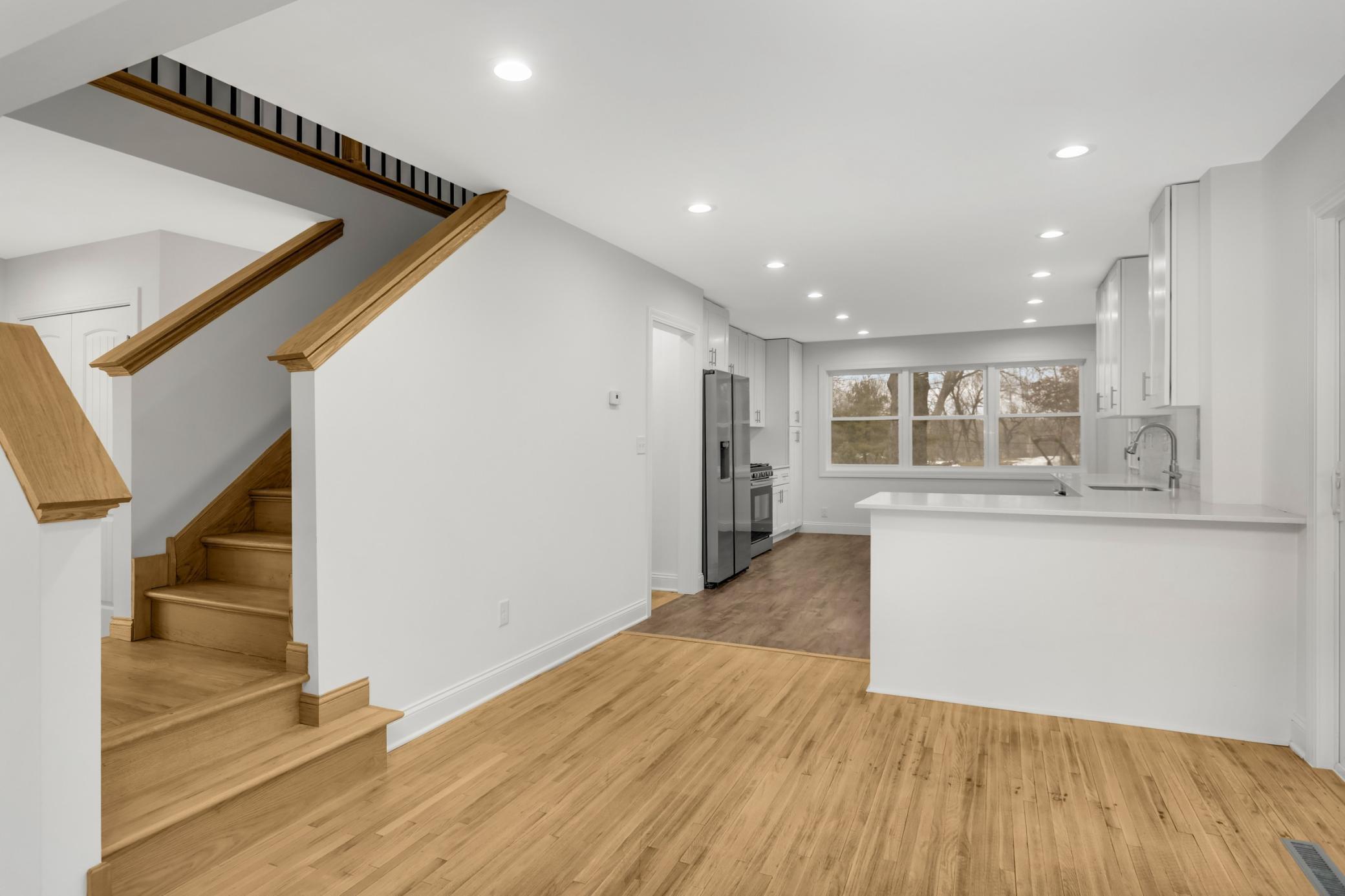 1077 Century Avenue S