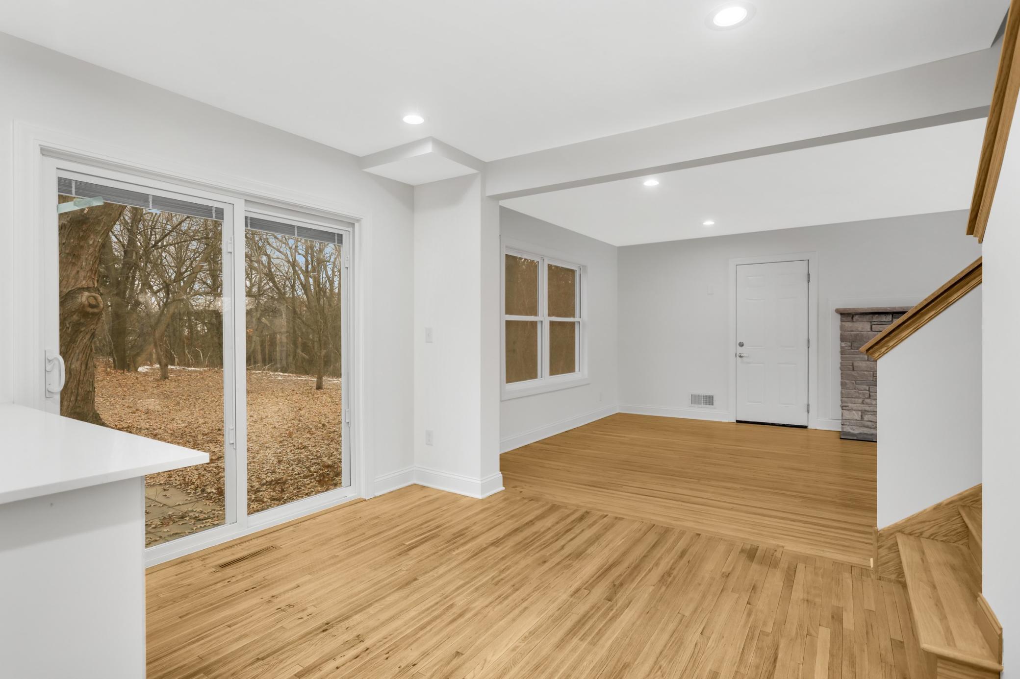 1077 Century Avenue S