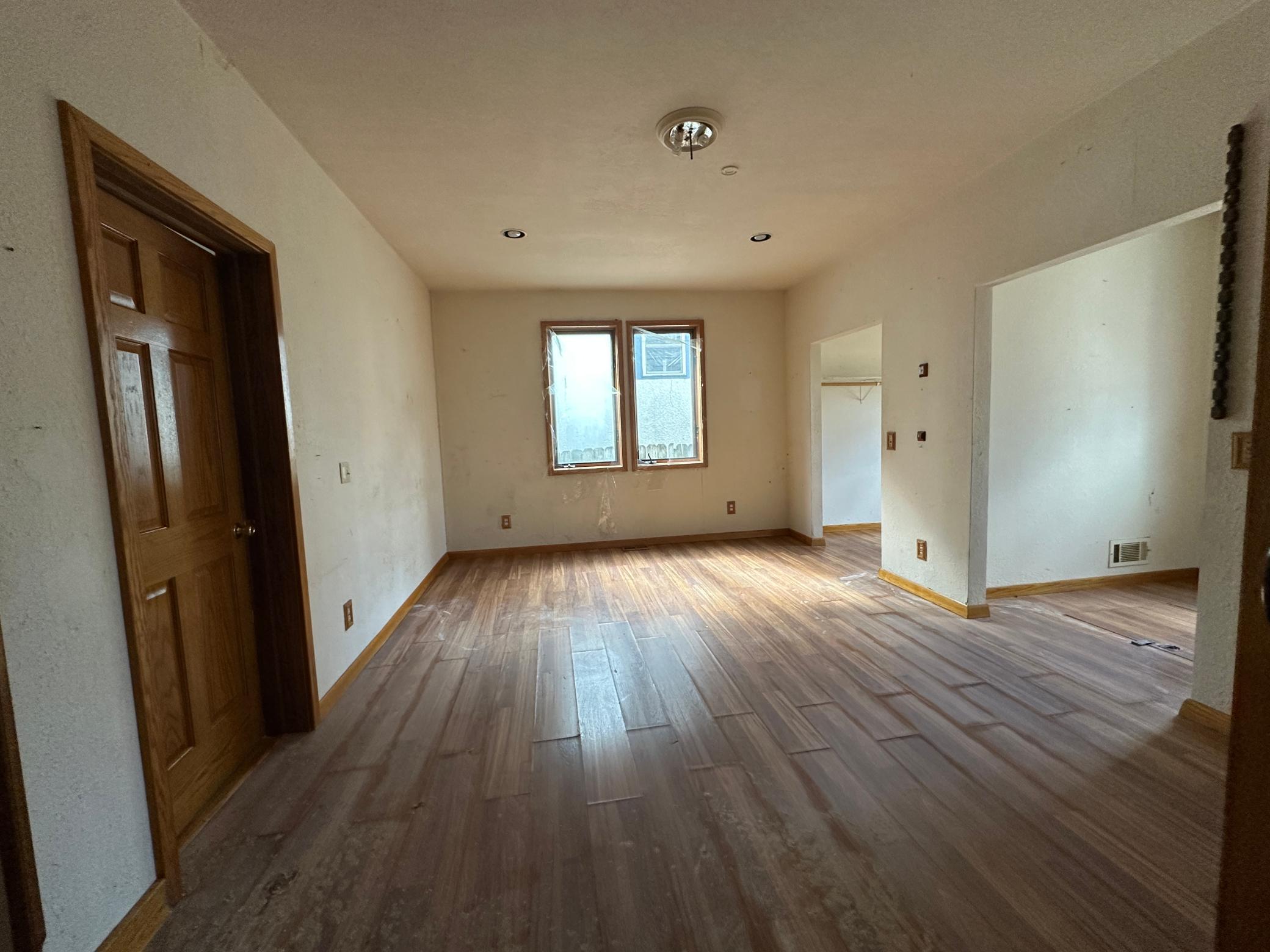 2919 Lincoln Street NE