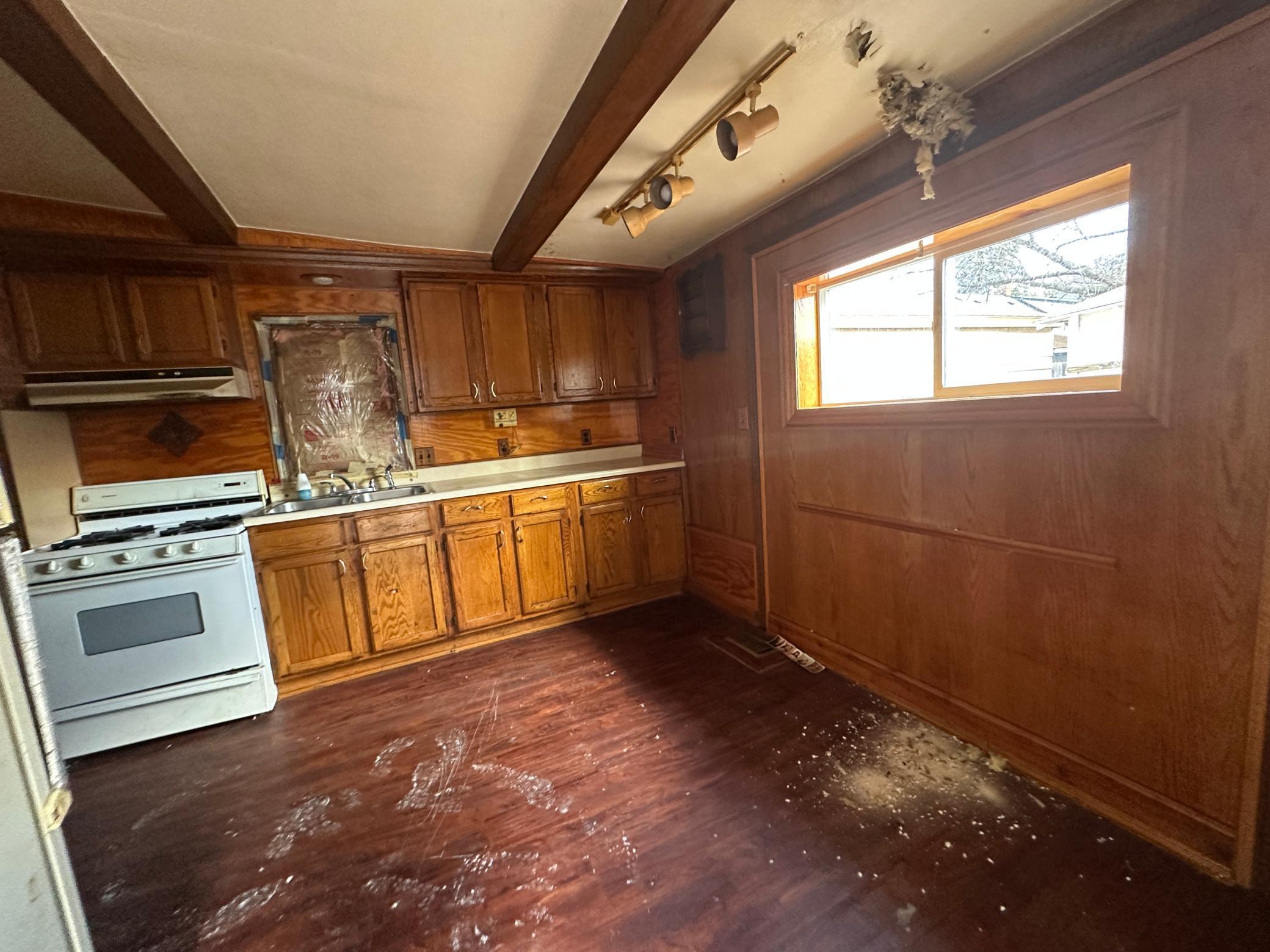 2919 Lincoln Street NE