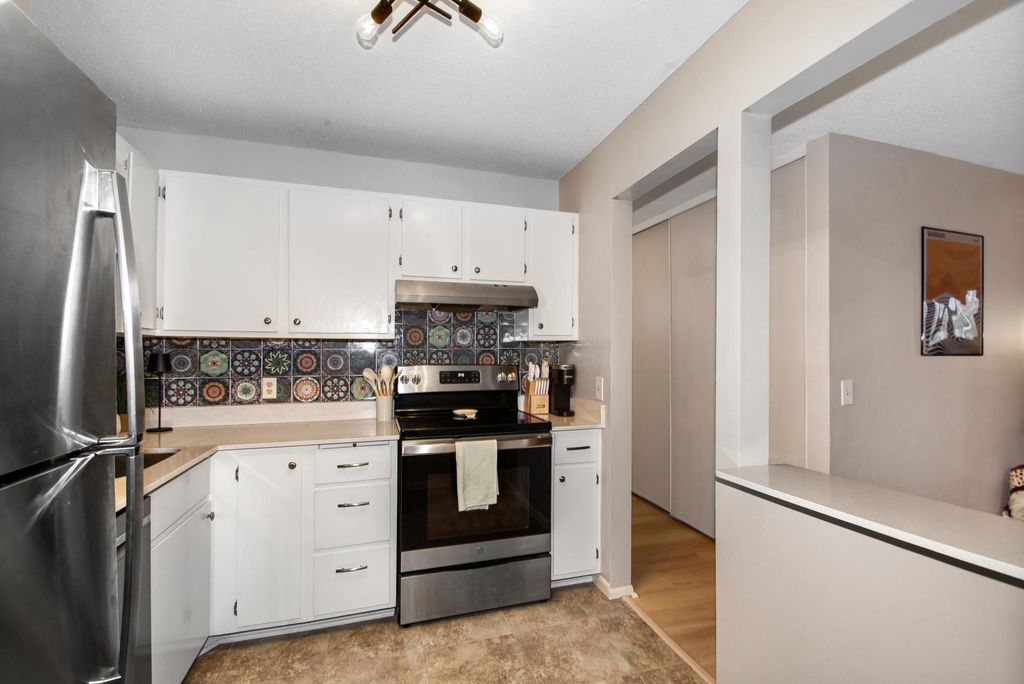 Photo of 5627 Green Circle Drive #208, Hopkins, MN 55343 (MLS # 6814372)