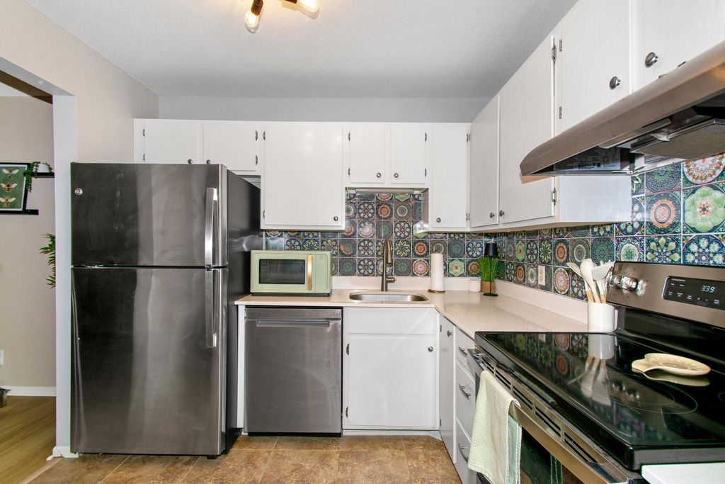 Photo of 5627 Green Circle Drive #208, Hopkins, MN 55343 (MLS # 6814372)