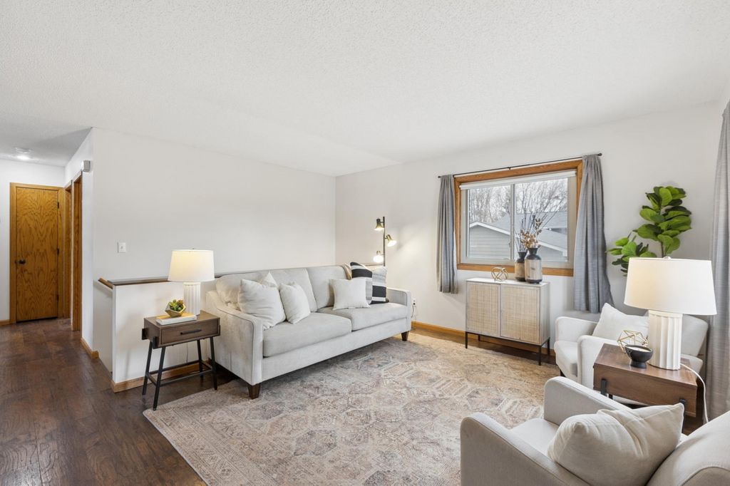 Photo of 204 Grand Avenue NE, Saint Michael, MN 55376 (MLS # 7030874)