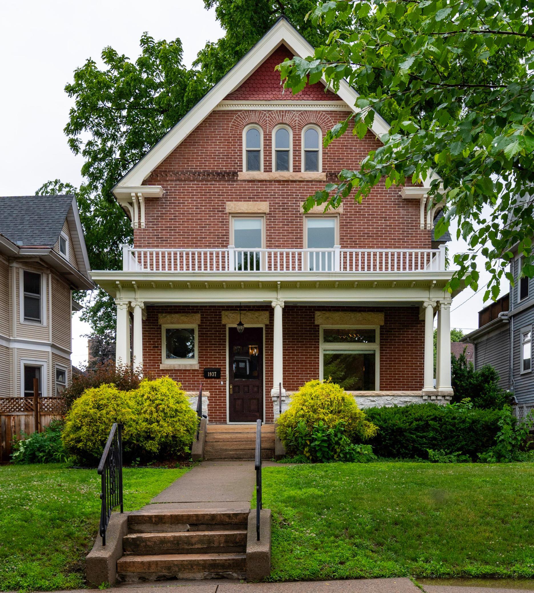 1937 Selby Avenue