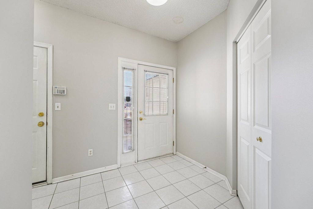 Photo of 2232 White Water Way, Eagan, MN 55122 (MLS # 7031120)