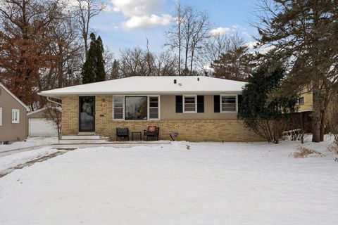 4213 Woodstock Avenue Golden Valley MN 55422