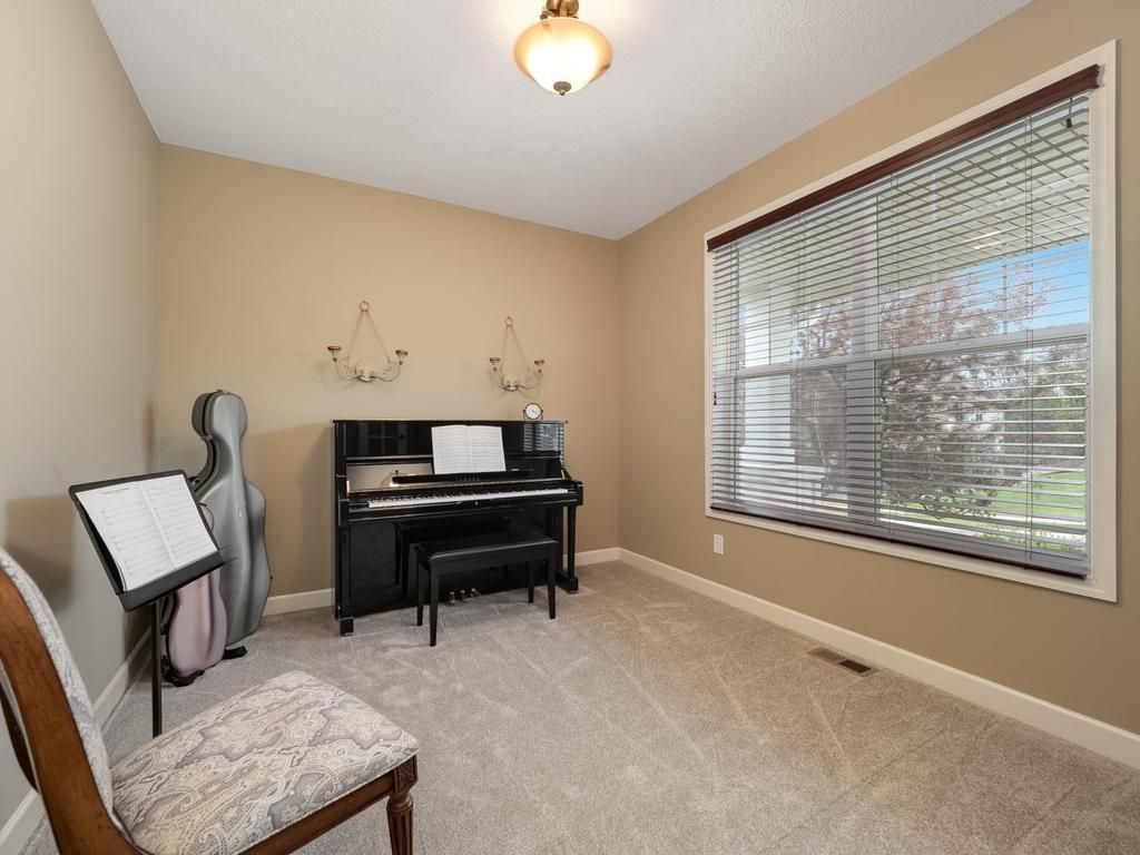Photo of 6035 Quantico Lane N, Plymouth, MN 55446 (MLS # 7040913)