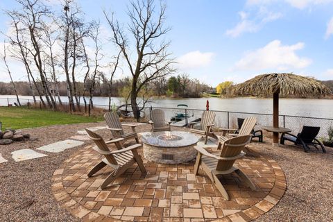5320 132nd Street W Apple Valley MN 55124