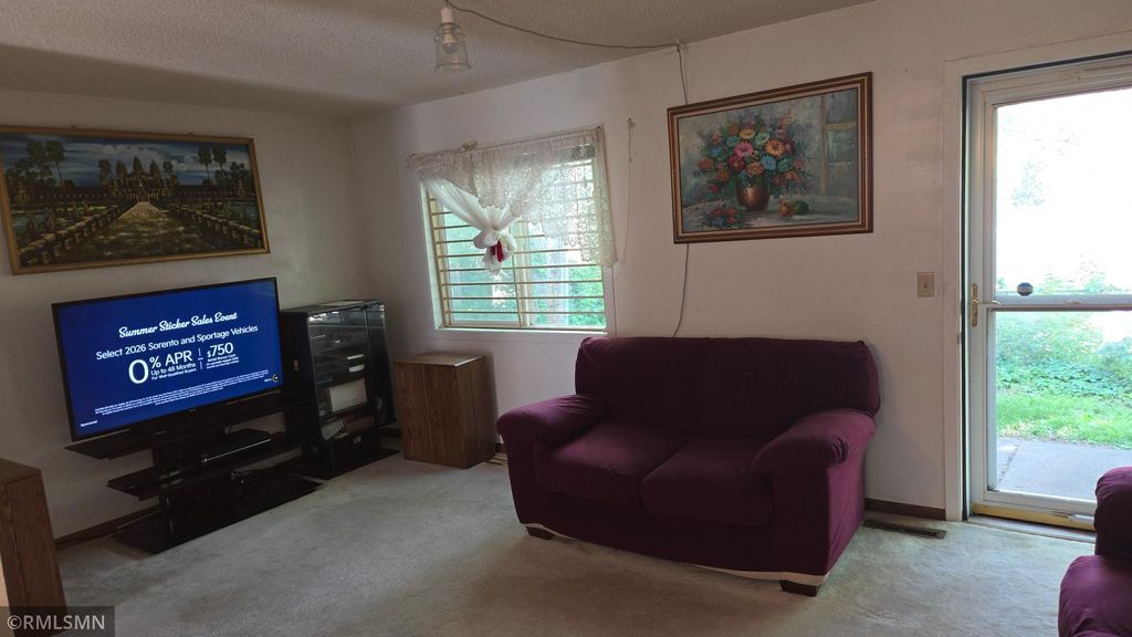 Photo of 341 Winifred Street E, Saint Paul, MN 55107 (MLS # 7107182)