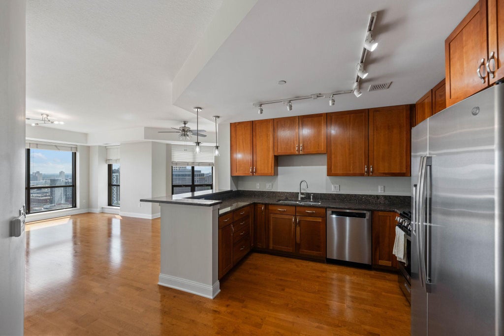 Photo of 100 3rd Avenue S #2108, Minneapolis, MN 55401 (MLS # 7135429)