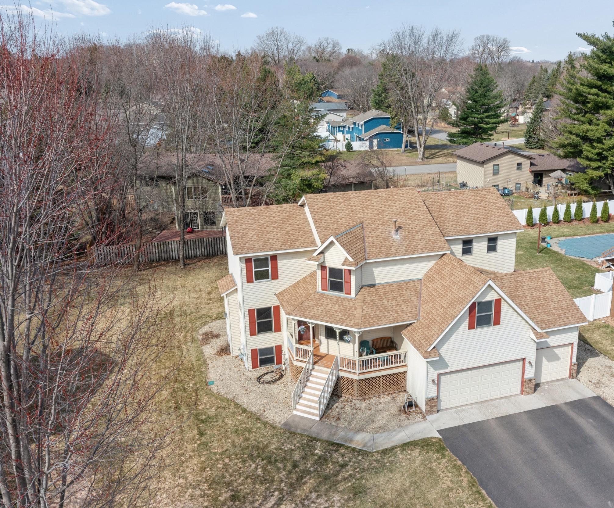 5335 Barry Lane