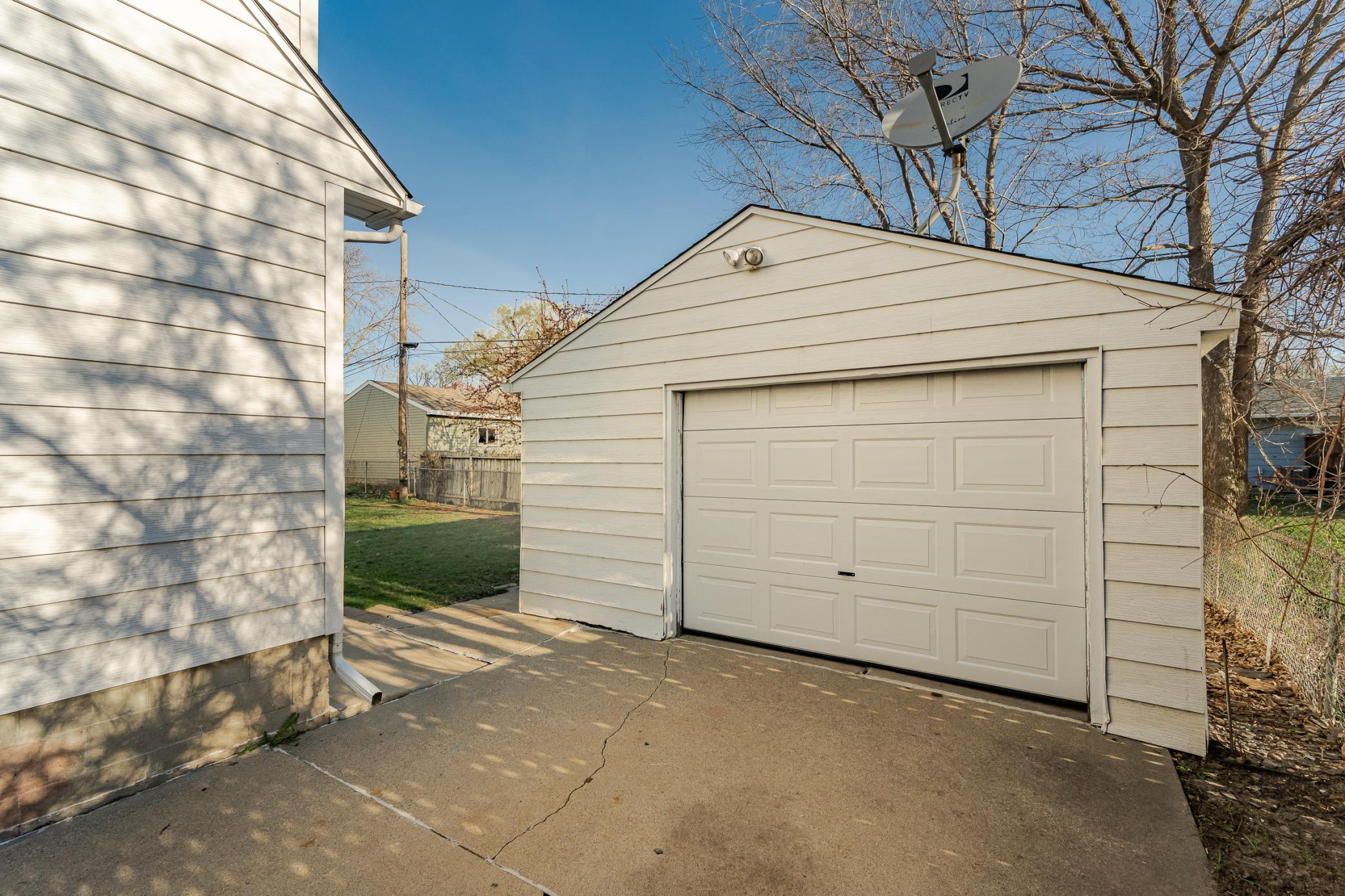 1007 11 1/2 Street SE