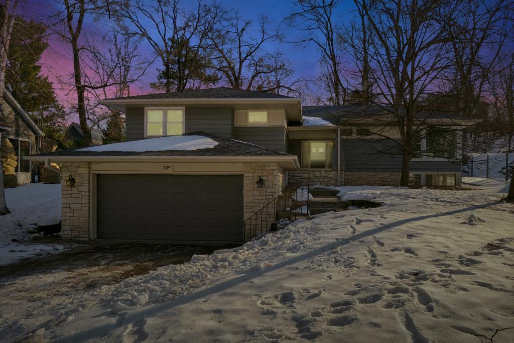 309 Westwood Drive S