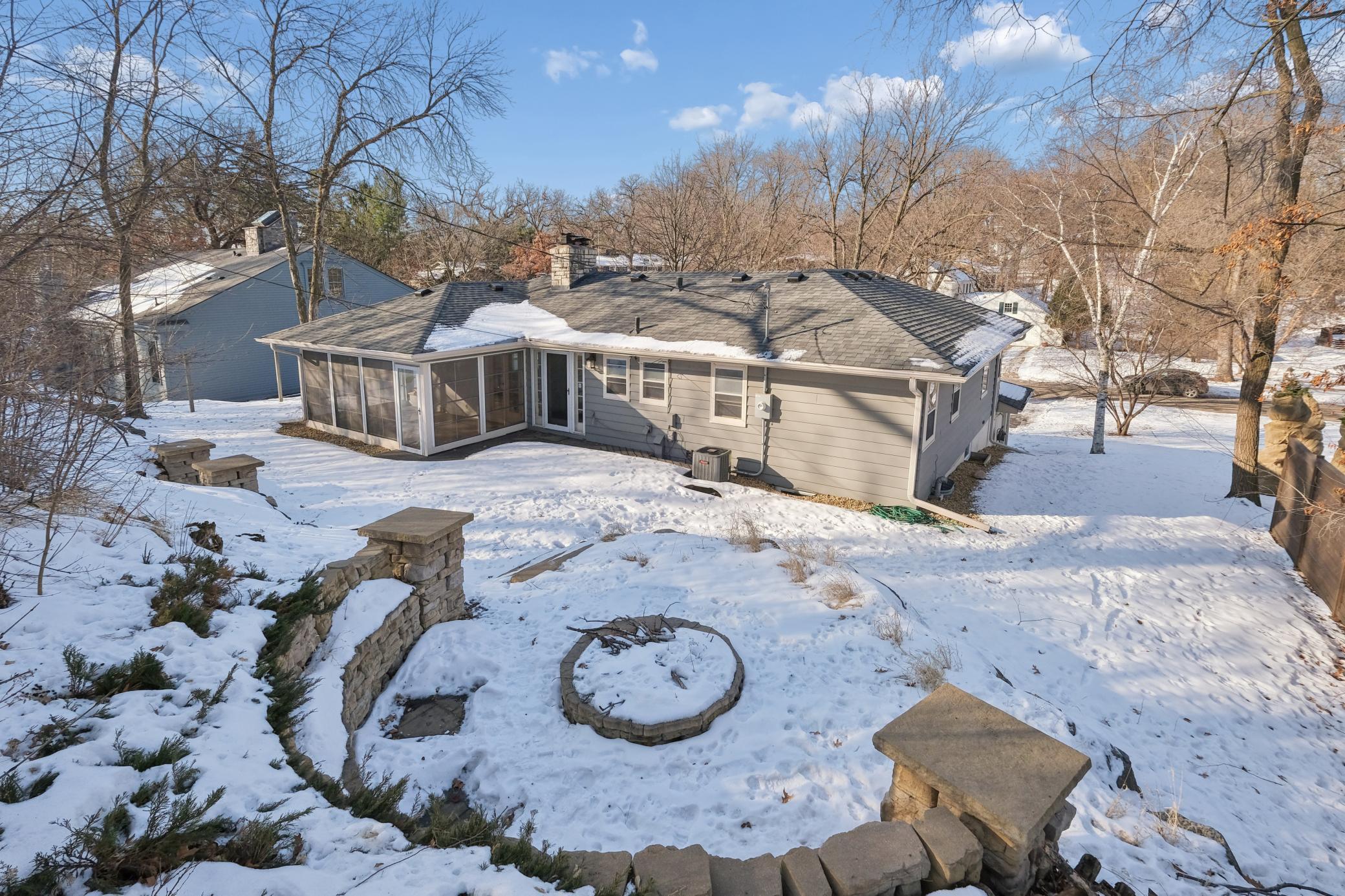 309 Westwood Drive S