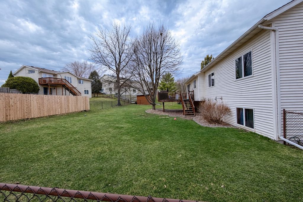 Photo of 4910 Manor Brook Drive NW, Rochester, MN 55901 (MLS # 7044282)