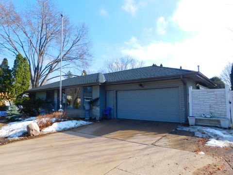 200 Colleen Avenue Shoreview MN 55126