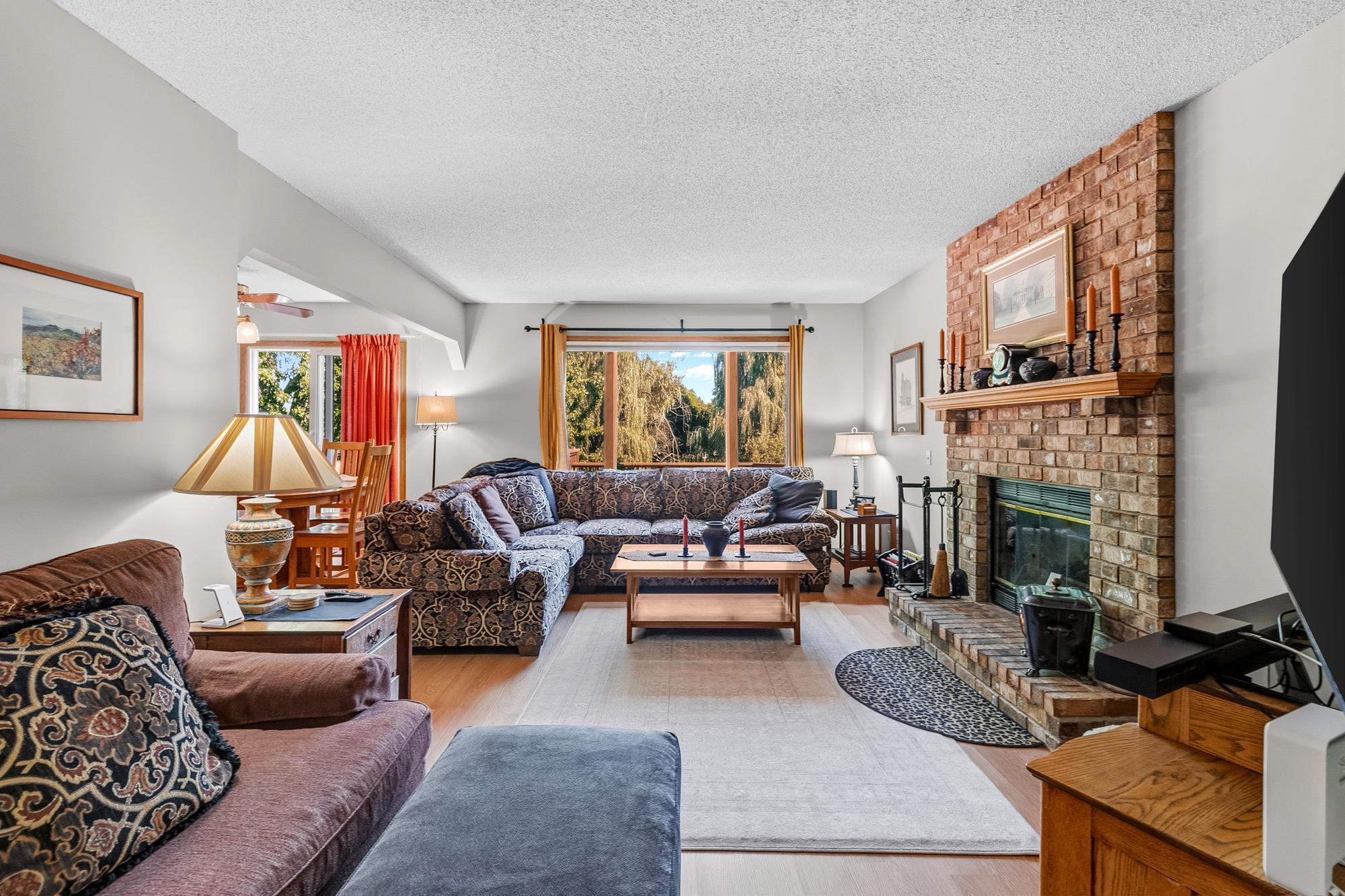 5590 Brickstone Court