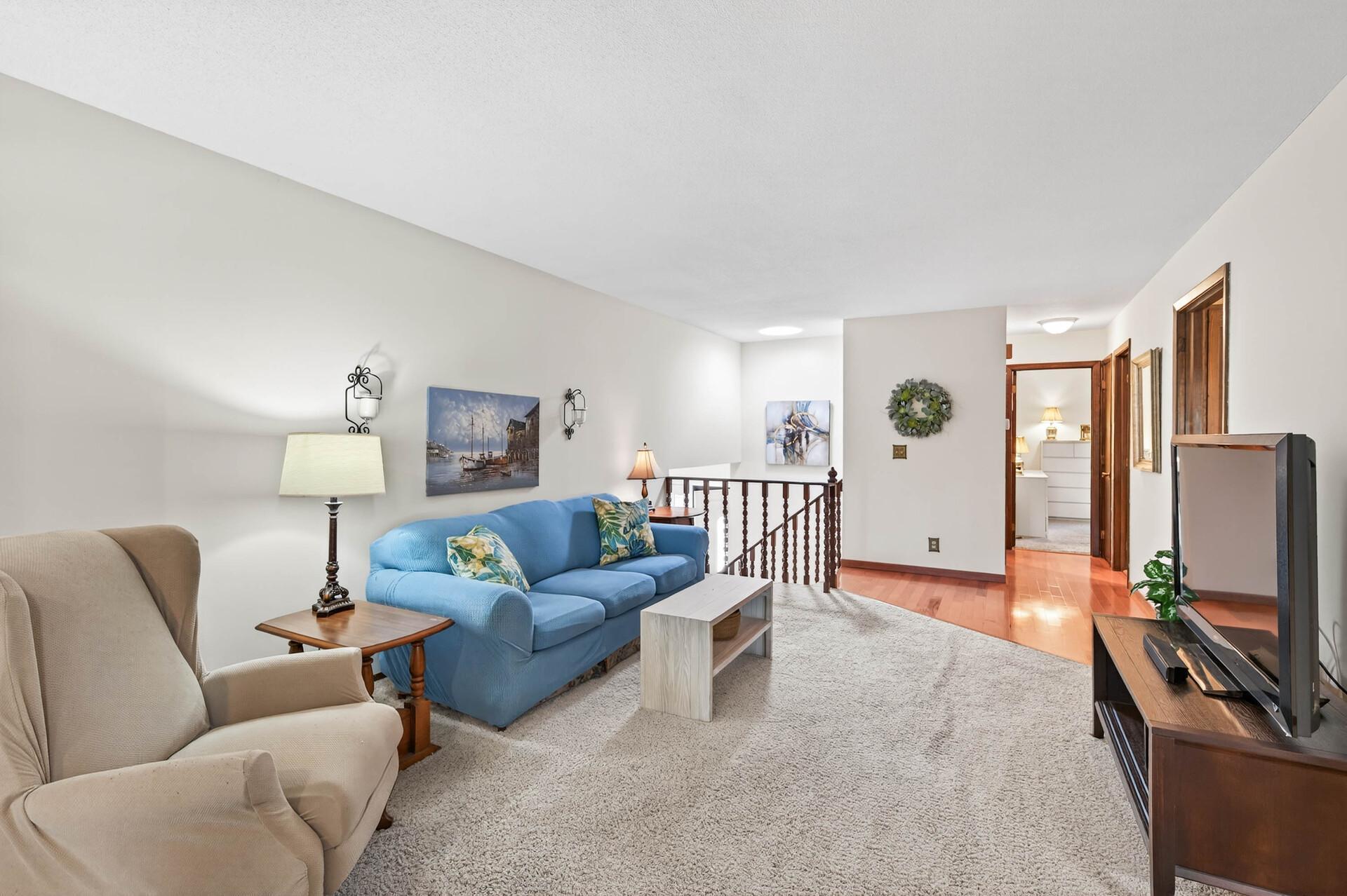 848 Sunrise Avenue