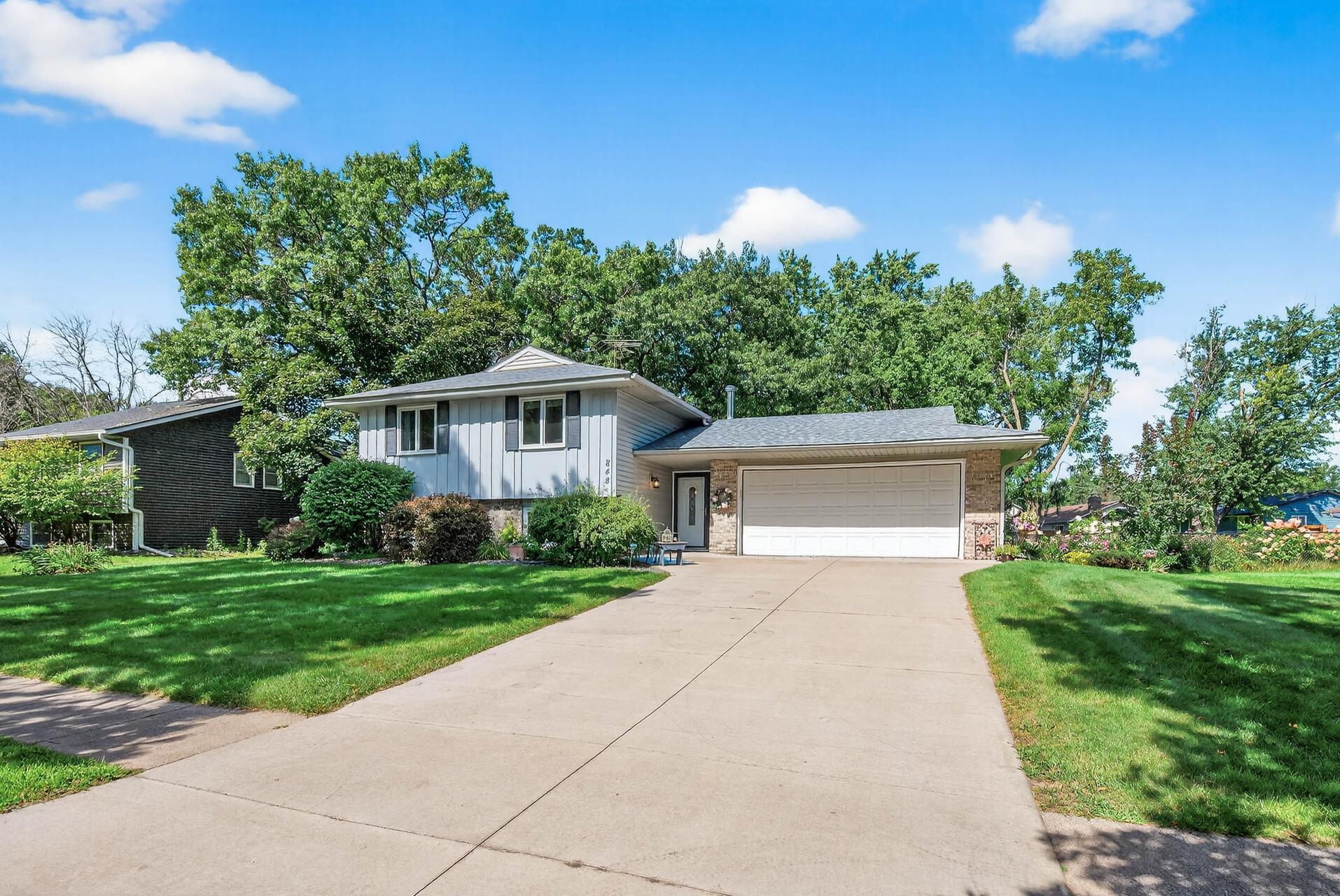 848 Sunrise Avenue