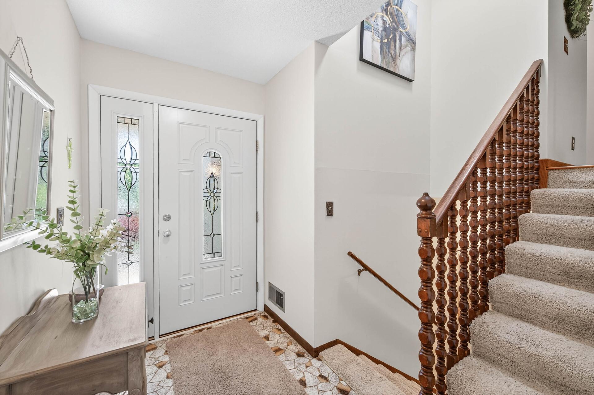 848 Sunrise Avenue
