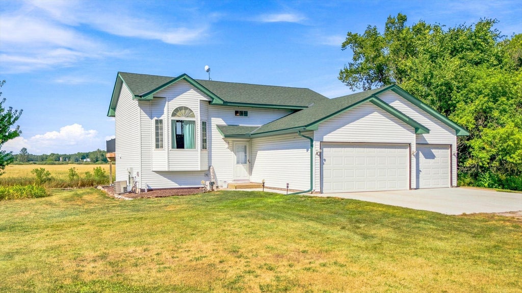 Photo of 11117 State Highway 70, Pine City, MN 55063 (MLS # 7155949)