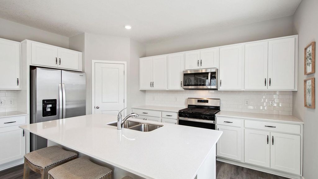 Photo of 8228 Marquette Avenue NE, Otsego, MN 55330 (MLS # 7010574)